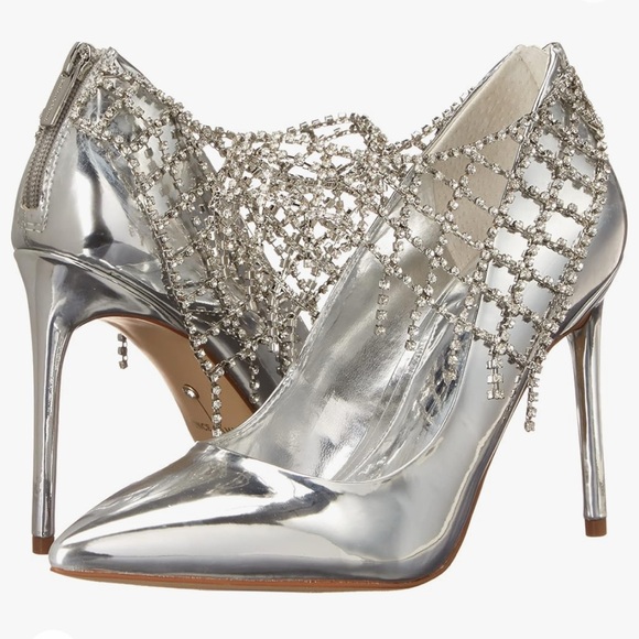 NIB Silver Specchio Vince Camuto Stiletto - Size 6.5 - Picture 1 of 10